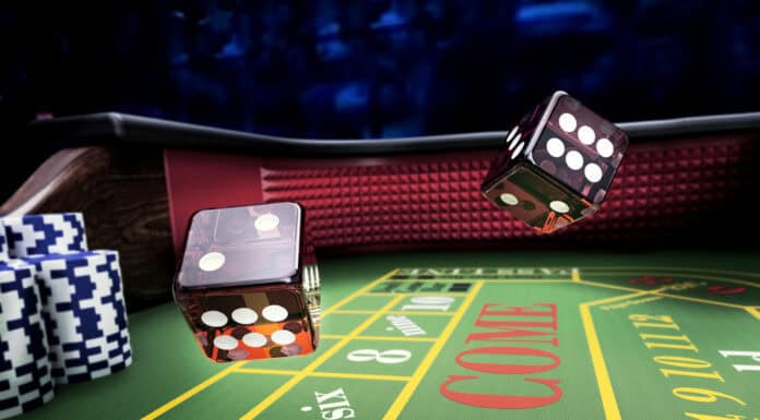 Fra terningkast til skærm: craps’ rejse